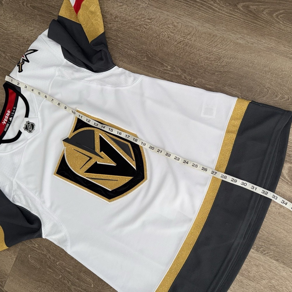 NWT Adidas Vegas Golden Knights White Away Jersey Men's 50 Authentic NHL Strap - Picture 10 of 11